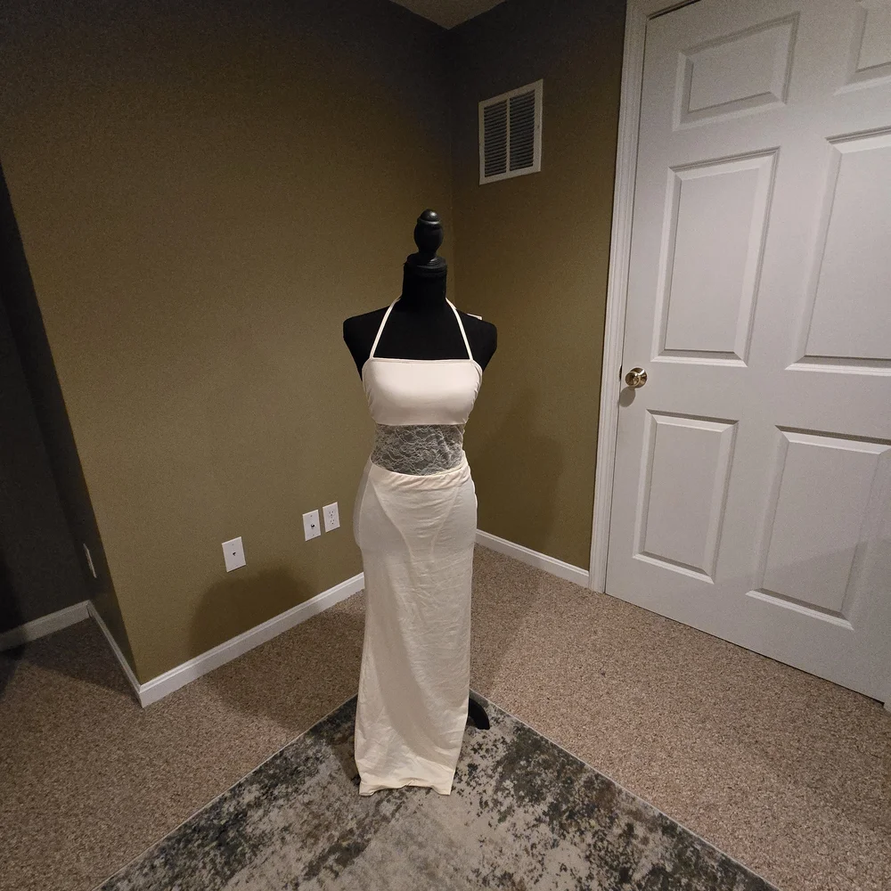 Elegant Cream Halter Maxi Dress - Picture 2 of 5